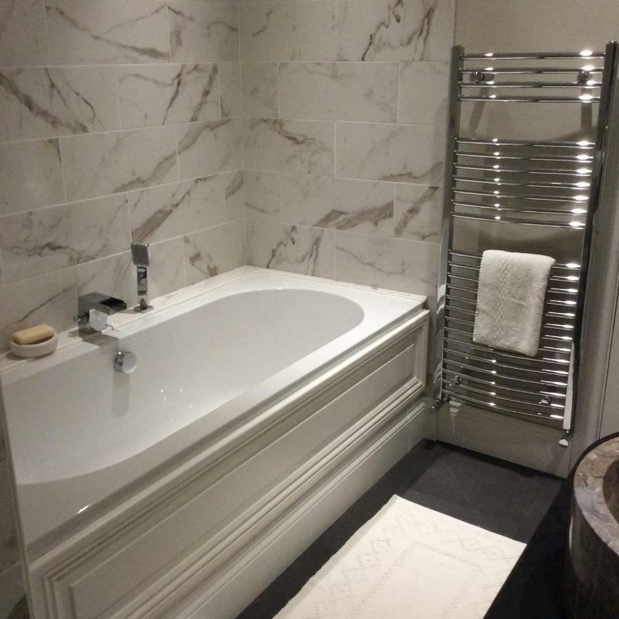 Compass Rose Bed & Breakfast Dartmouth Dış mekan fotoğraf